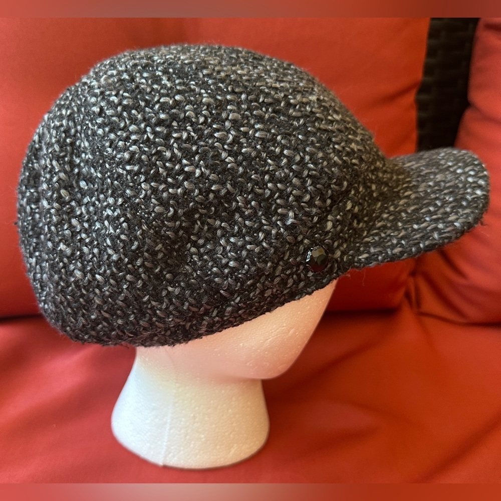 Womens Black Marble Tweed Cabbie Newsboy Cap Hat With Button Wool Blend